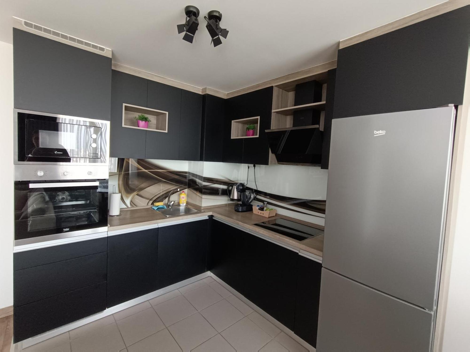 18Th & 16H Floor Secure Luxury Condos With Pool & Fitness Included In Price Skopje Zewnętrze zdjęcie
