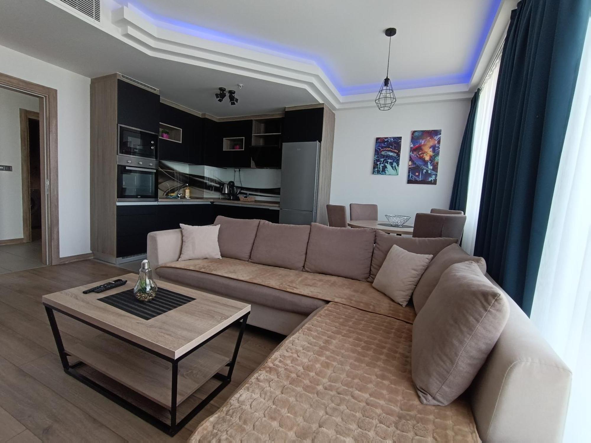 18Th & 16H Floor Secure Luxury Condos With Pool & Fitness Included In Price Skopje Zewnętrze zdjęcie