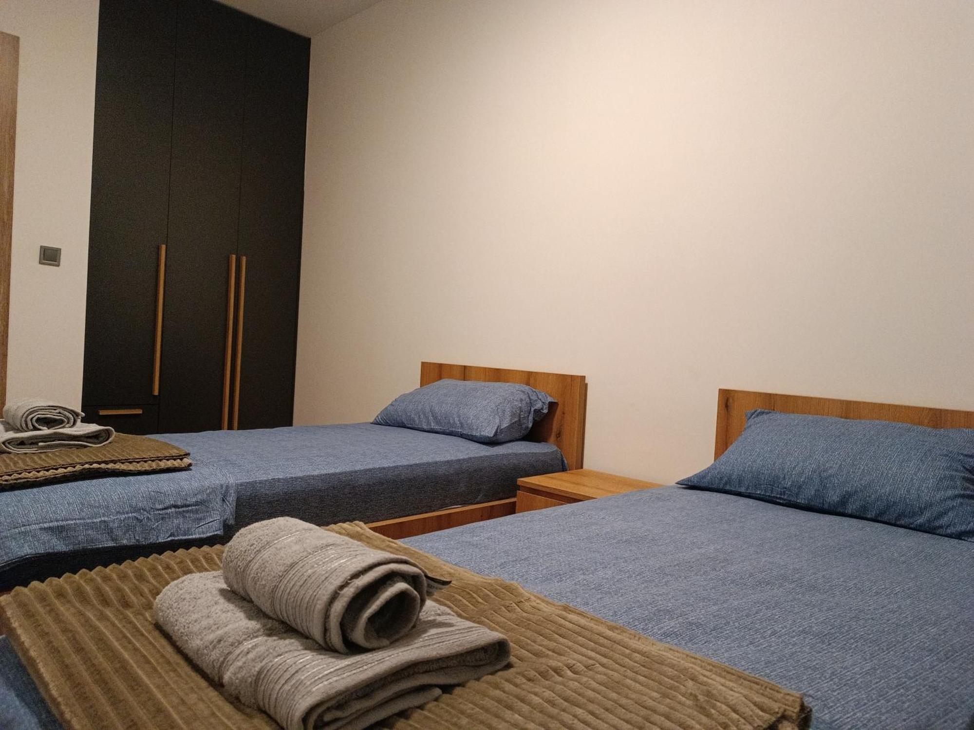 18Th & 16H Floor Secure Luxury Condos With Pool & Fitness Included In Price Skopje Zewnętrze zdjęcie